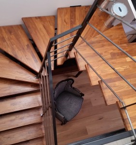 escalier design loft industriel bois